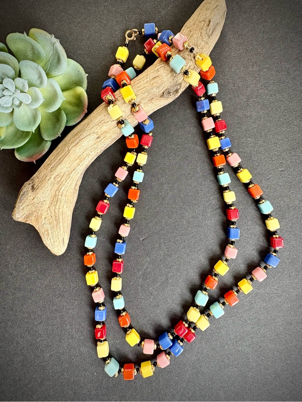 Vintage Harlequin Colorblock Cube Beaded Necklace — Multicolor